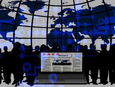 Малайзия иска 10 години затвор за разпространение на „фалшиви новини“