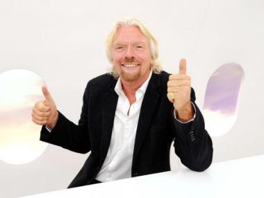 Ричард Брансън разкри как кръщава самолетите на Virgin