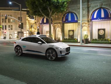 Jaguar и Waymo правят премиум автономен е-автомобил