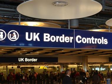 Великобритания наема 1 000 нови гранични служители в подготовка за Brexit