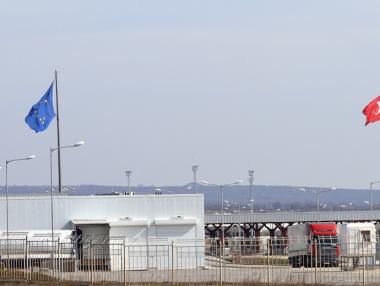 Малко над 8000 са опитите за незаконно влизане в България през 2017 г.