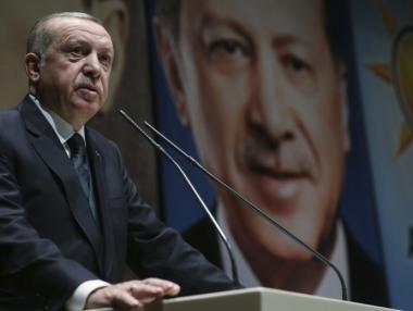 Турски дипломати и чиновници масово търсят спасение в Германия