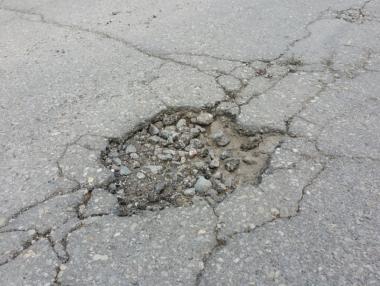 Започват ремонти на още 9 км от пътя Стара Загора – Раднево