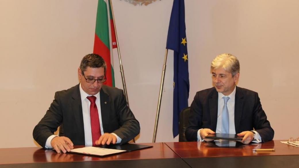 Нено Димов подписа договори за водните проекти на Пловдив и Тутракан
