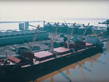 Новият кораб на БМФ акостира на пристанище „Бургас”