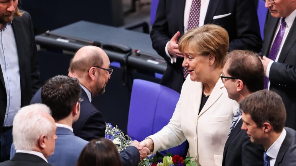 Критиците на Меркел призовават за по-консервативни политики