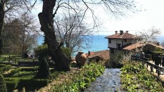 Ботаническата градина в Балчик разцъфна за Великден