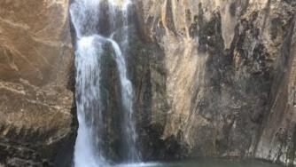 Красивият водопад край с. Туден