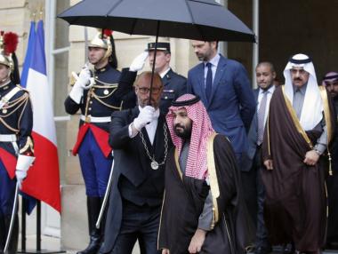 Арабският принц, който работи по 16 часа на ден