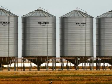 Митата на Тръмп за стоманата удариха и фермерите в САЩ