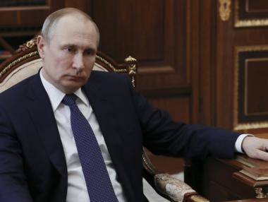 Путин декларира близо два пъти повече доходи за 2017 г.
