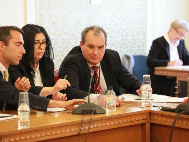 „Инерком“ пак не можа да обясни откъде са парите за ЧЕЗ