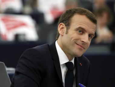 Макрон ще подари дъбово дръвче на Тръмп