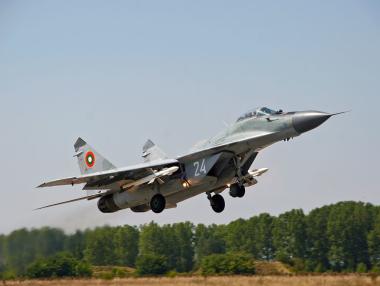 Кабинетът отпуска до 26 млн. лв. за ремонт на МиГ-29