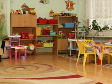 849 родители заявиха желание да им бъде осигурен детегледач