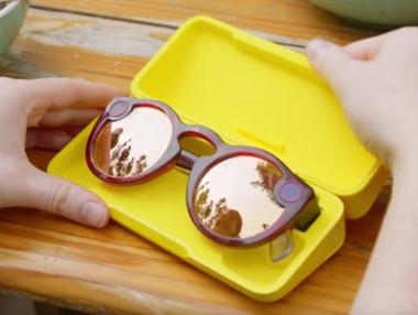 Snapchat пусна нови очила с камера за $150 и в три цвята