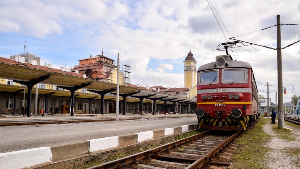 С новите влакове ще се стига за 3 часа и половина от София до Бургас