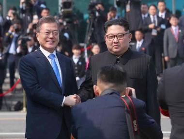 Ръководителят на южнокорейското разузнаване с ключова роля за историческата среща със Севера