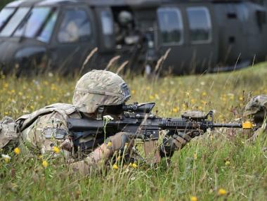 Светът с рекордни разходи за въоръжение през 2017-а