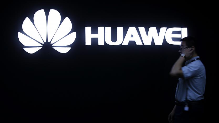 Новият флагман на Huawei чупи рекорди по продажби в Европа
