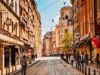 Ремонтът на „Граф Игнатиев“ променя движението в центъра на София