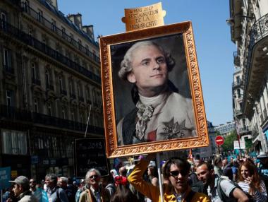 Стотици хиляди французи казаха „Стоп, Макрон“