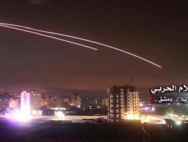 Ракетни удари между Израел и Иран над Сирия