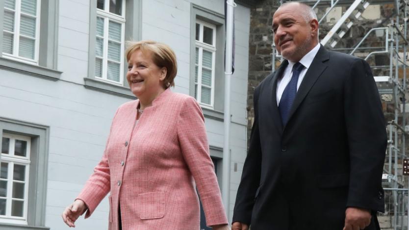 Меркел „изрази разбиране“ към притесненията на транспортния сектор в България