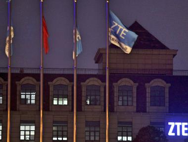 Бизнесът на ZTE е на „командно дишане“ заради санкциите на САЩ