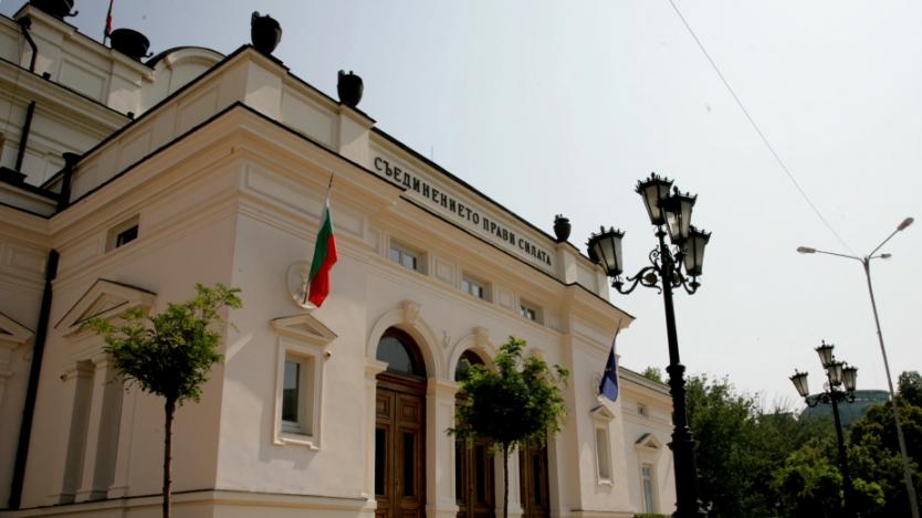 И Народното събрание подкрепи българските превозвачи срещу ЕК