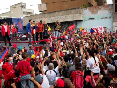 Венецуела затъва в разочарование в навечерието на очакваната победа на Мадуро