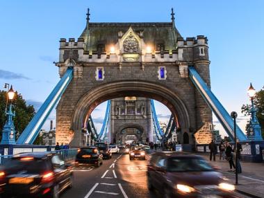 Лондон ще бори замърсяването с дни без автомобили