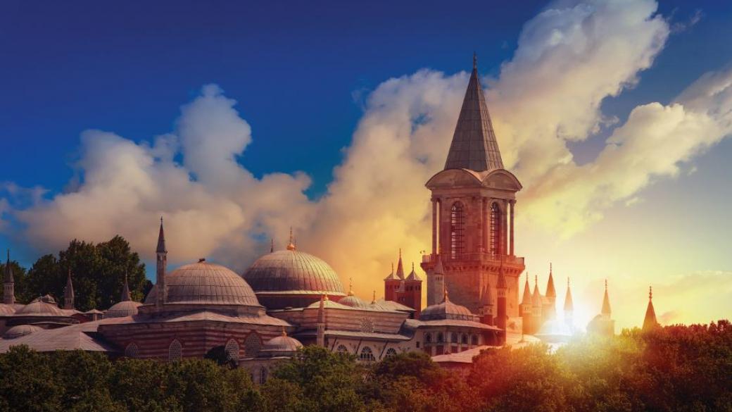 Touristanbul - безплатни турове из Истанбул с Turkish Airlines