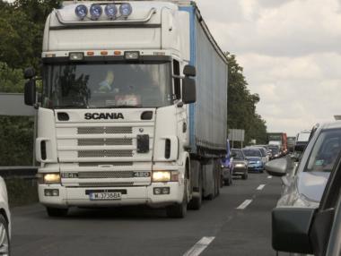 Превозвачи излизат на протест в София