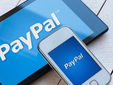 PayPal с най-голямата сделка в историята си