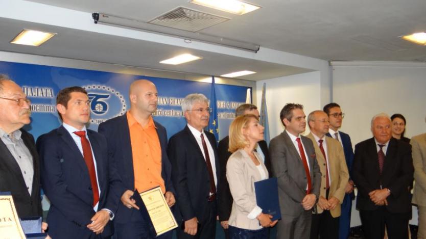 Д-р Петко Николов връчи награди на иноватори