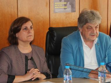 Нормалният доход на семейство е 2340 лв., изчисли КНСБ