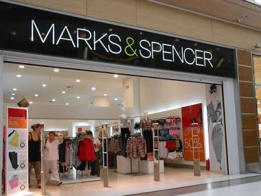 Marks & Spencer затваря 100 магазина