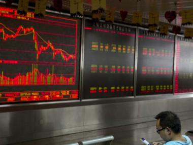 Противоречивите изказвания на Тръмп не дават мира на пазара