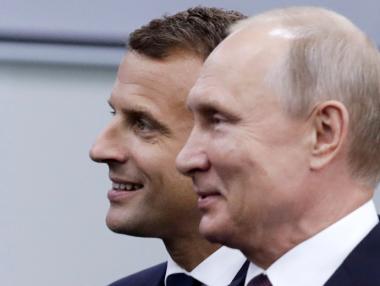 Макрон иска да загърби 25 години „неразбиране“ с Русия