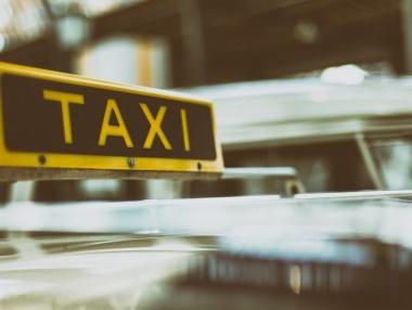 Такситата в София искат 20% по-високи тарифи