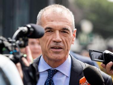 Котарели ще прави правителство в Италия