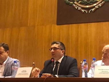 Още 160 км от „Хемус“ трябва да са готови до три години