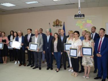 КРИБ награди 19 фирми от област Хасково за социално отговорен бизнес