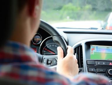 Експерти предлагат регистрацията на коли да се премести от КАТ в общините