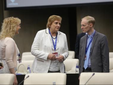 Искра Михайлова: Удовлетворени сме от предложението за кохезионната политика