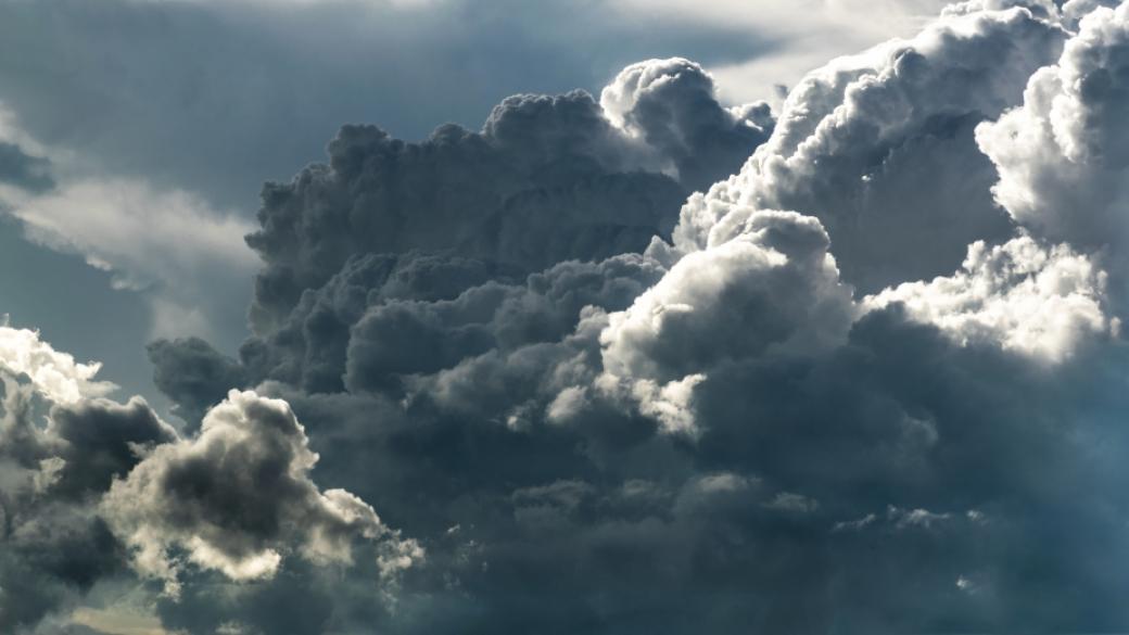 Над световната икономика се скупчват буреносни облаци