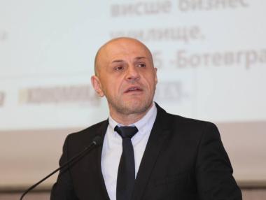 Дончев: Технологичната революция ще разтърси пазара на труда