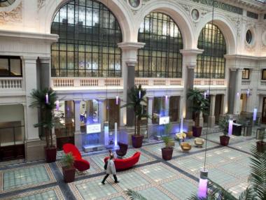 Кои банки управляват парите на най-богатите хора