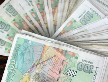 Средният осигурителен доход за април е 893.27 лв.